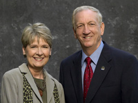 Lyn and Bob Turknett (Authors)